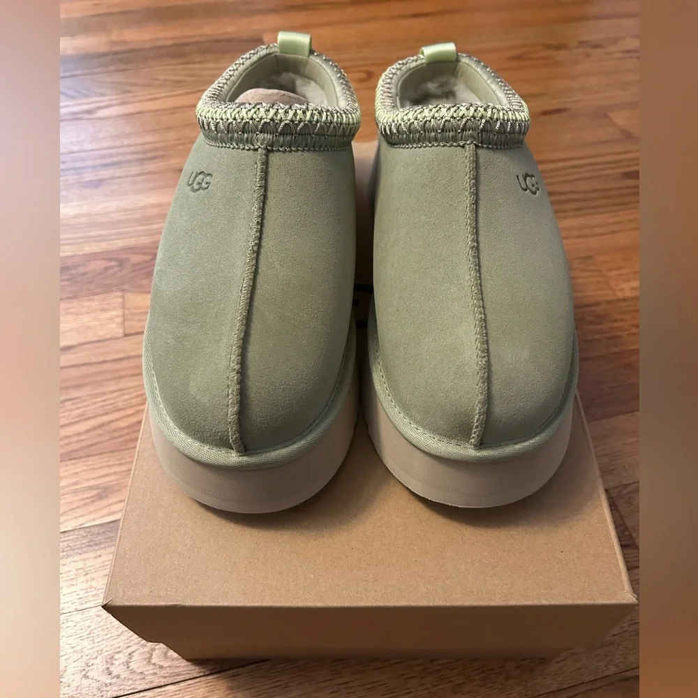 Ugg Tazz II